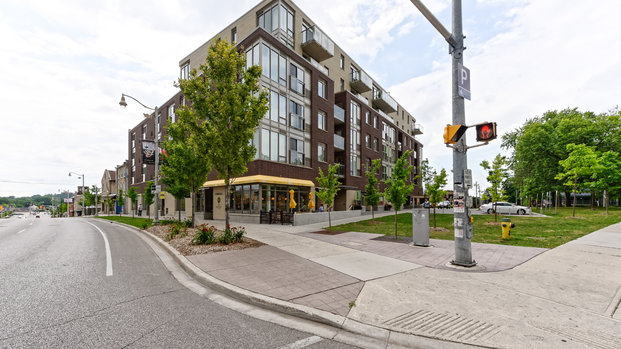 5 Gordon Street, Guelph, ON, N1H 4G8 Scene 2