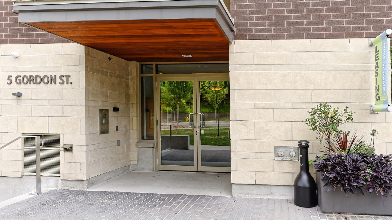 5 Gordon Street, Guelph, ON, N1H 4G8 Scene 4