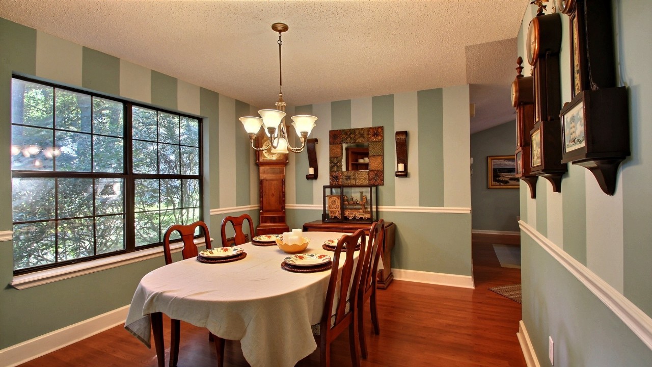 Dining Room 1