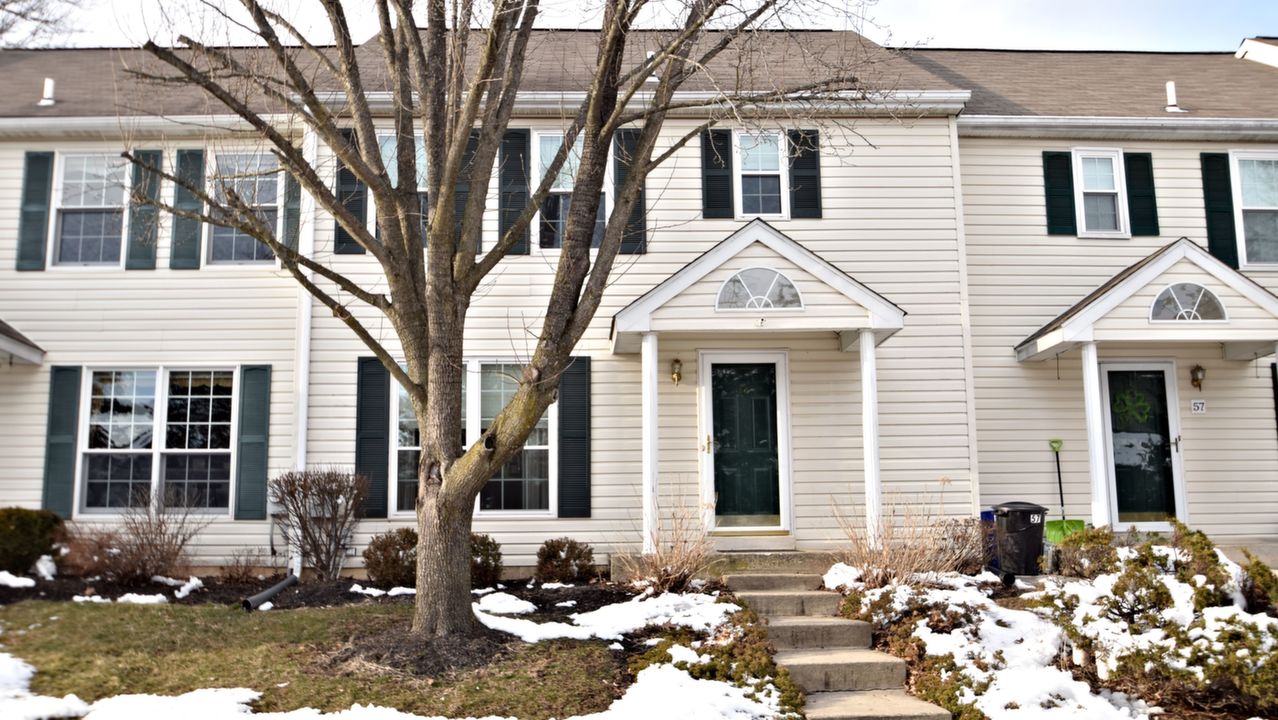 56 Village Dr, Schwenksville, PA, 19473 Scene 1