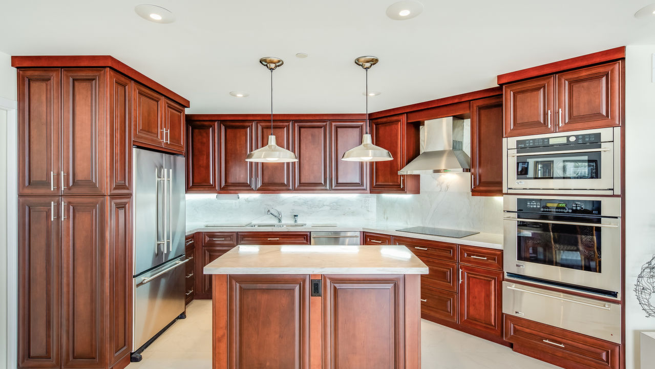 Turnberry-Towers-#19GR-17