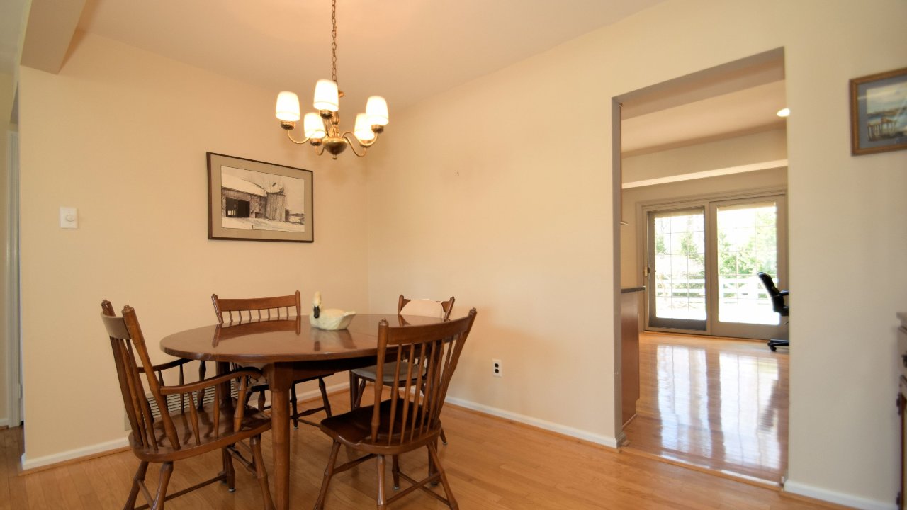 19 Firewood Dr, Horsham, PA, 19044 Scene 2