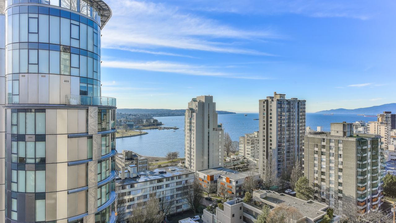 1206-1250 Burnaby St, Vancouver, BC, V6E 1P6 Scene 2