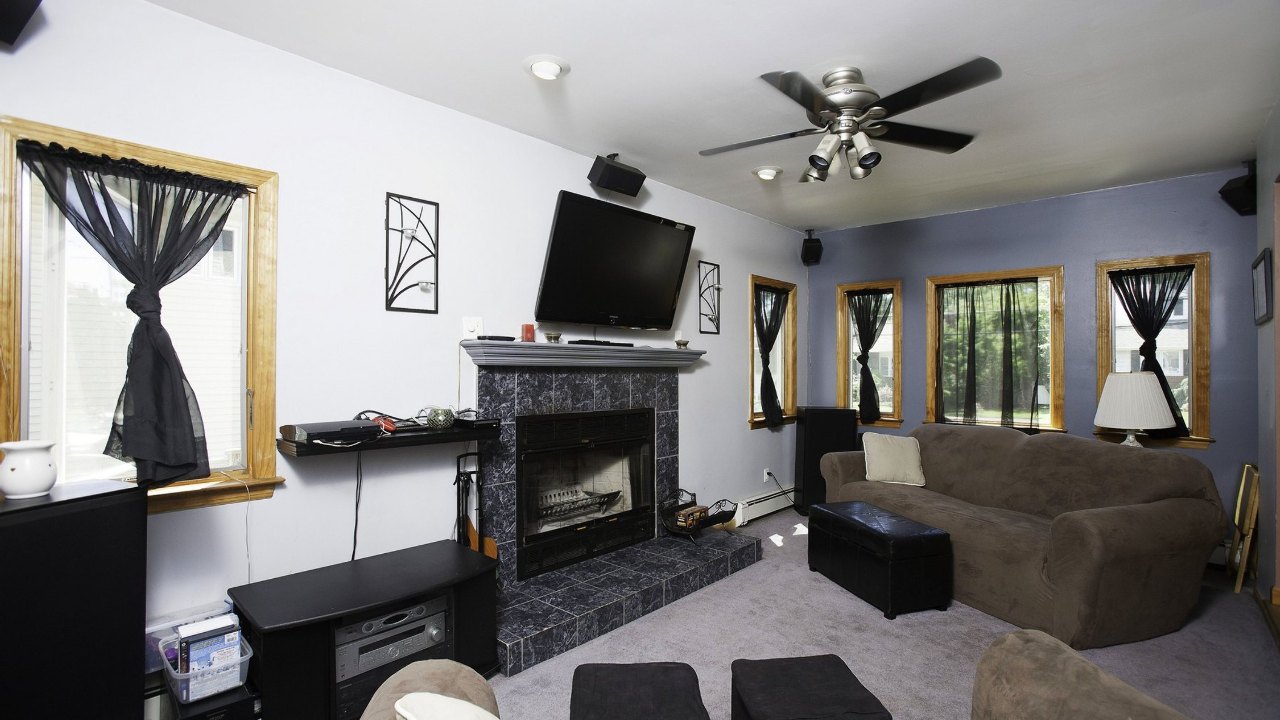 164 Sunset Avenue, Farmingdale, NY, 11735 Scene 3