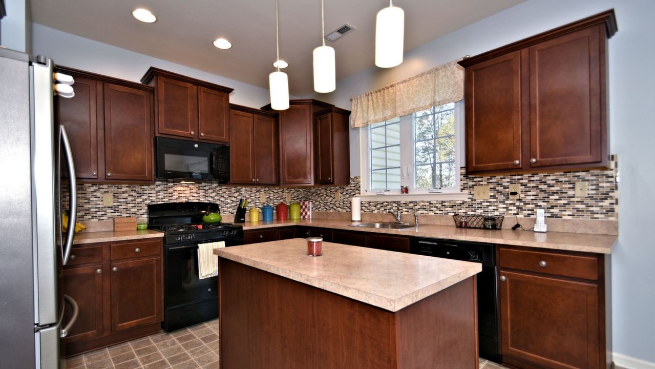 38 Rosy Ridge Ct, Telford, PA, 18969 Scene 3