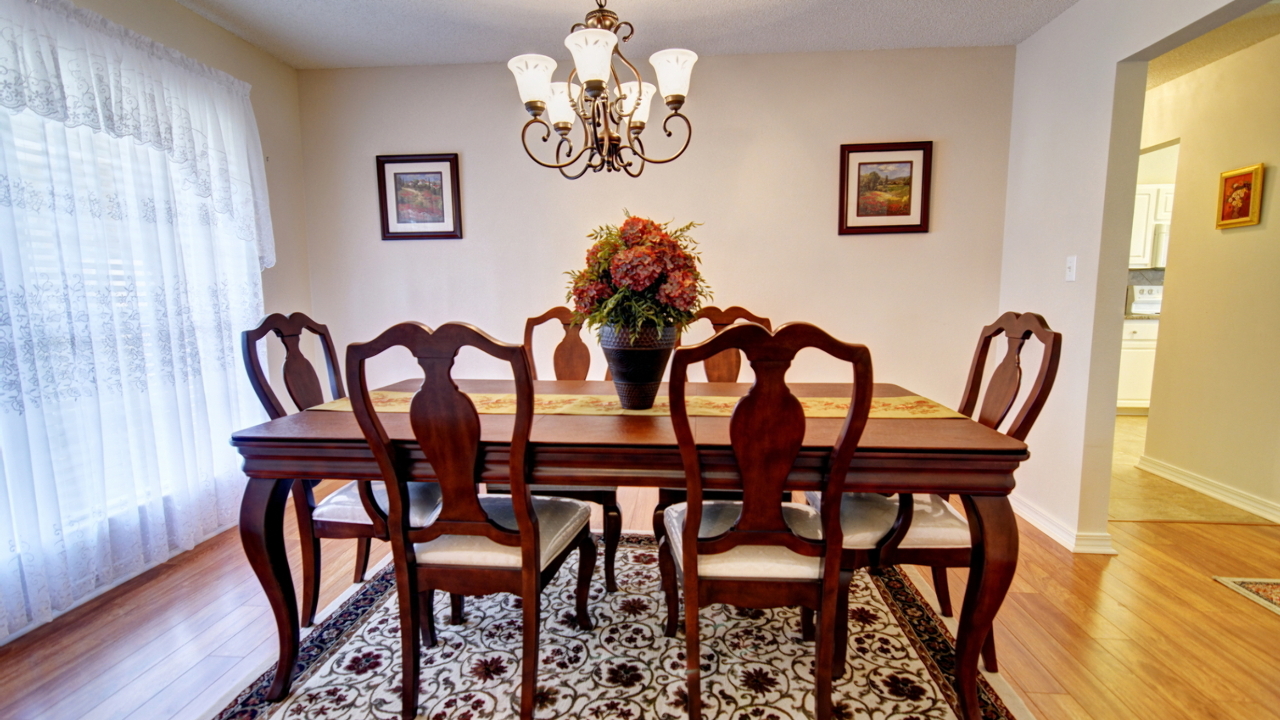 04 Dining Room 1