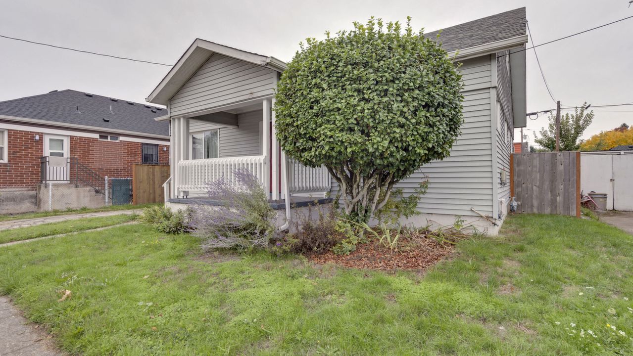 2535 N Lombard St, Portland, OR, 97217 Scene 4