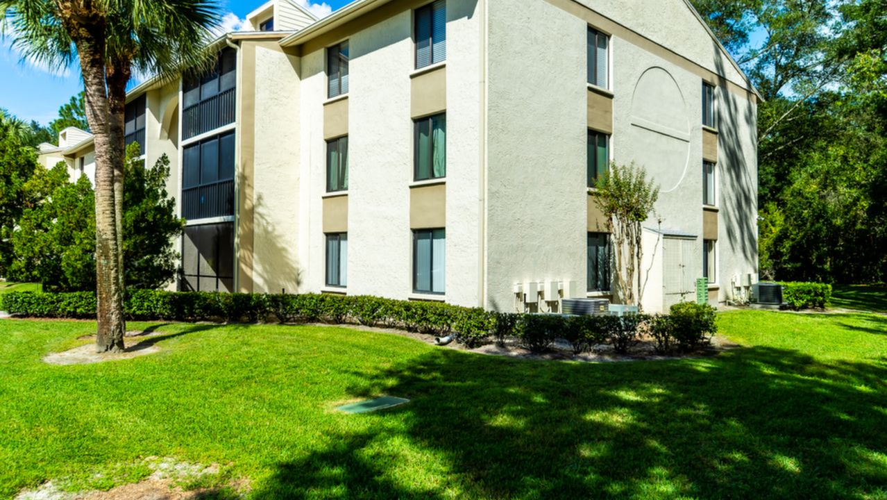 3232 LAKE PINE WAY-3