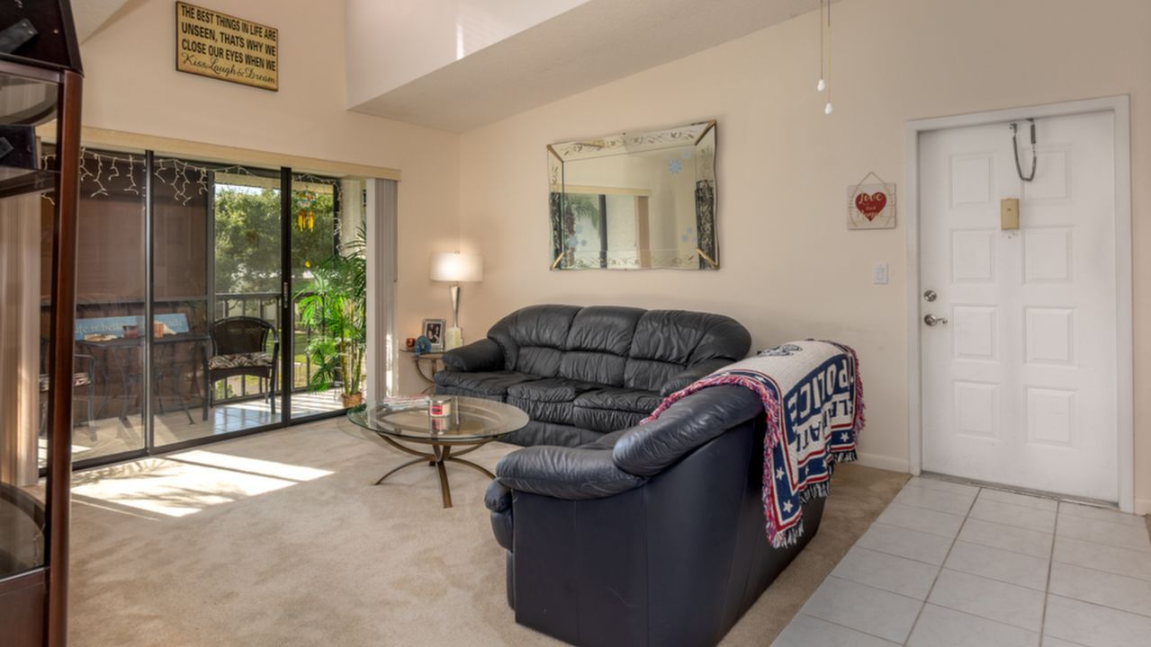 3232 LAKE PINE WAY-15