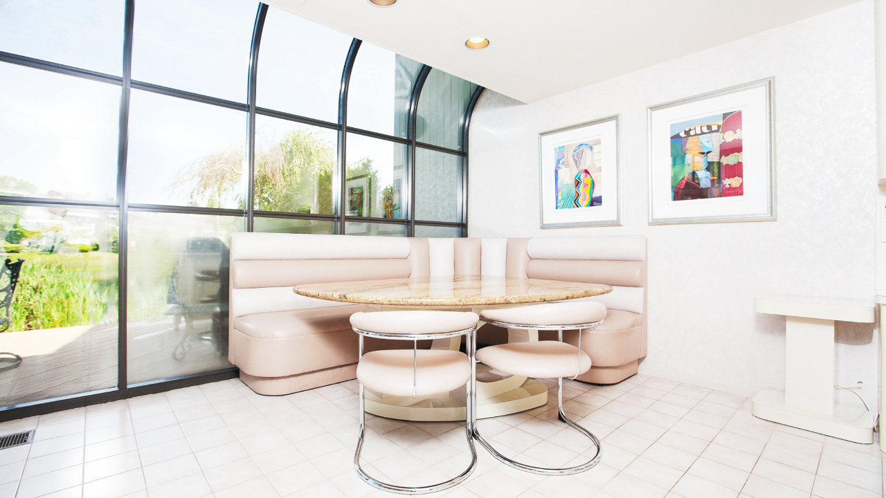 88 Eagle Chase, Woodbury, NY, 11797 Scene 3