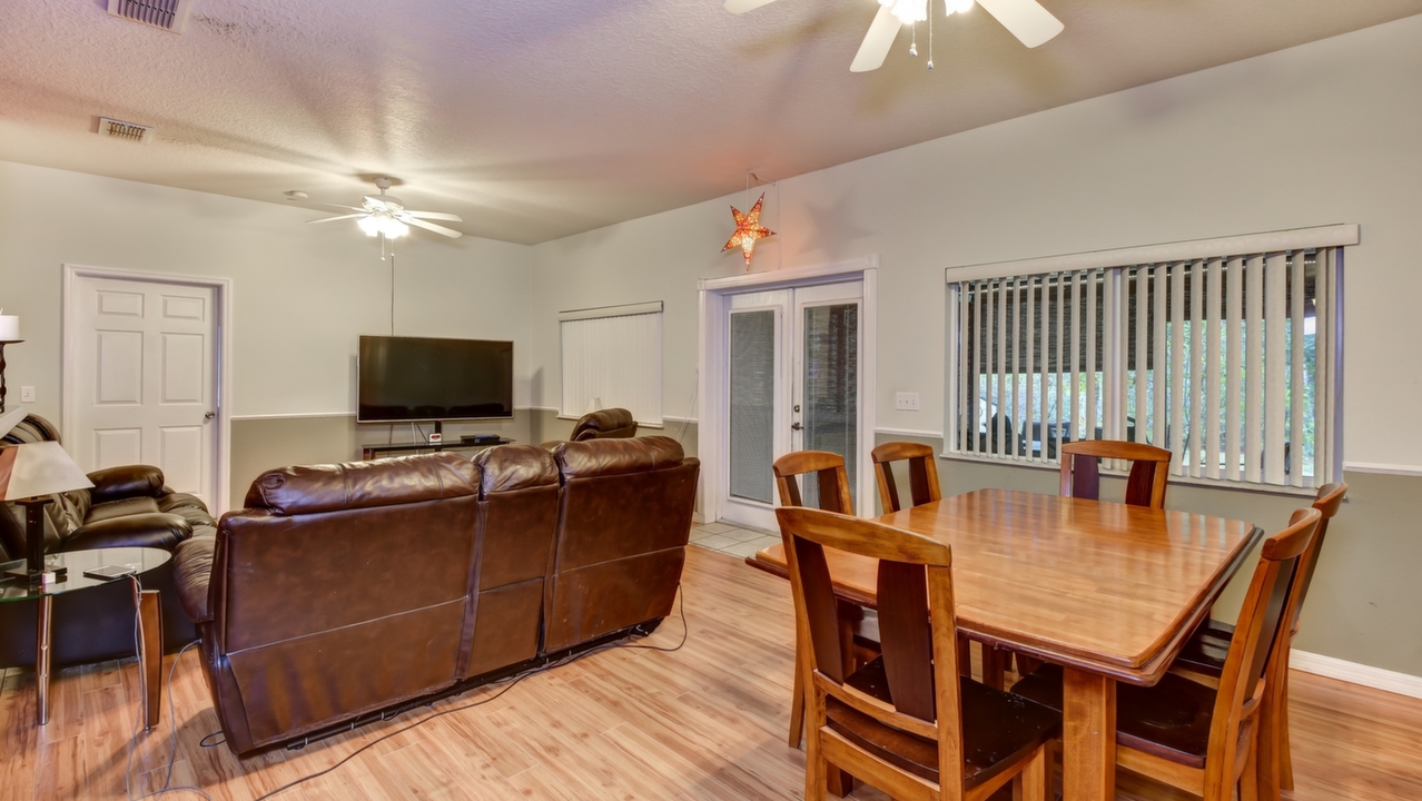 Dining Area / Living Room