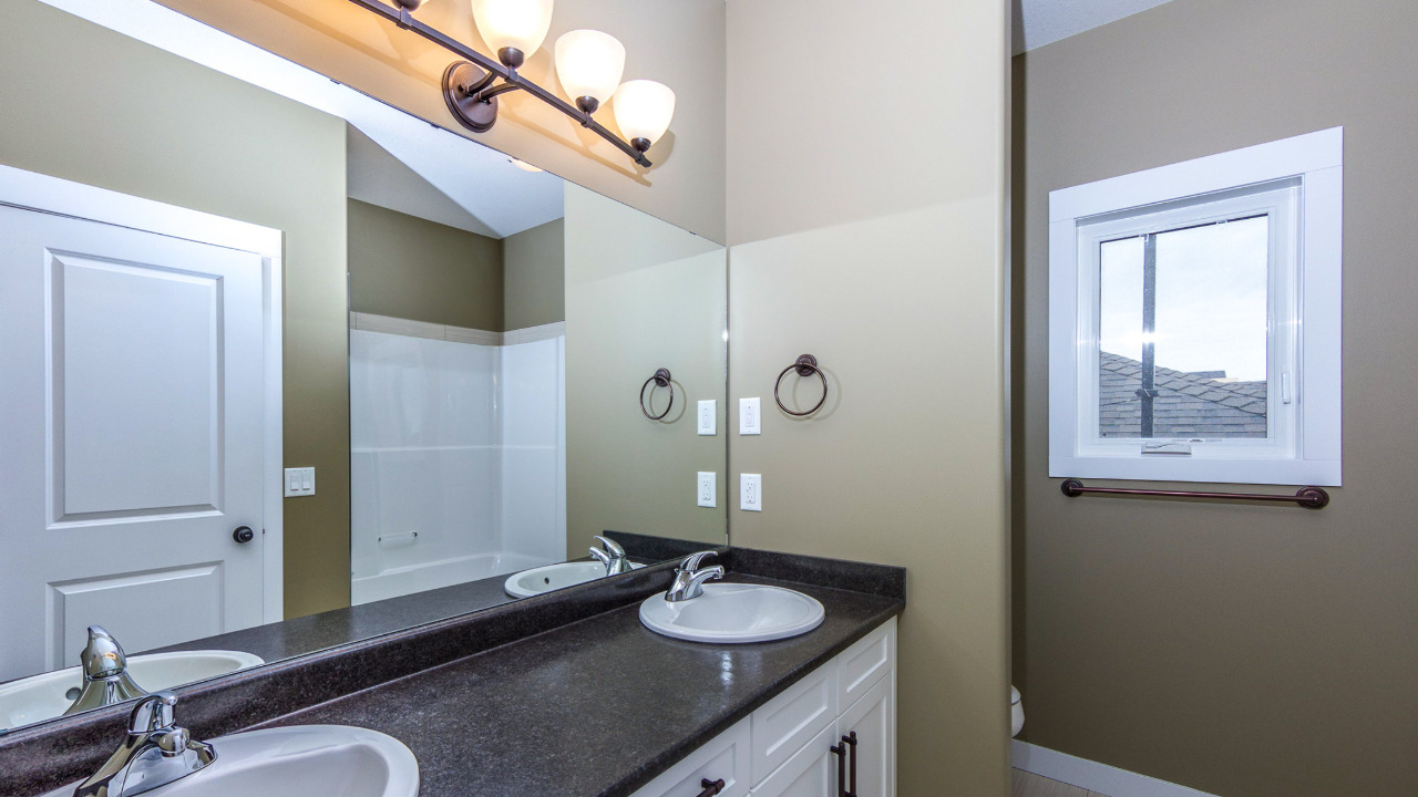 227 Salloum Way. Saskatoon, SK-110