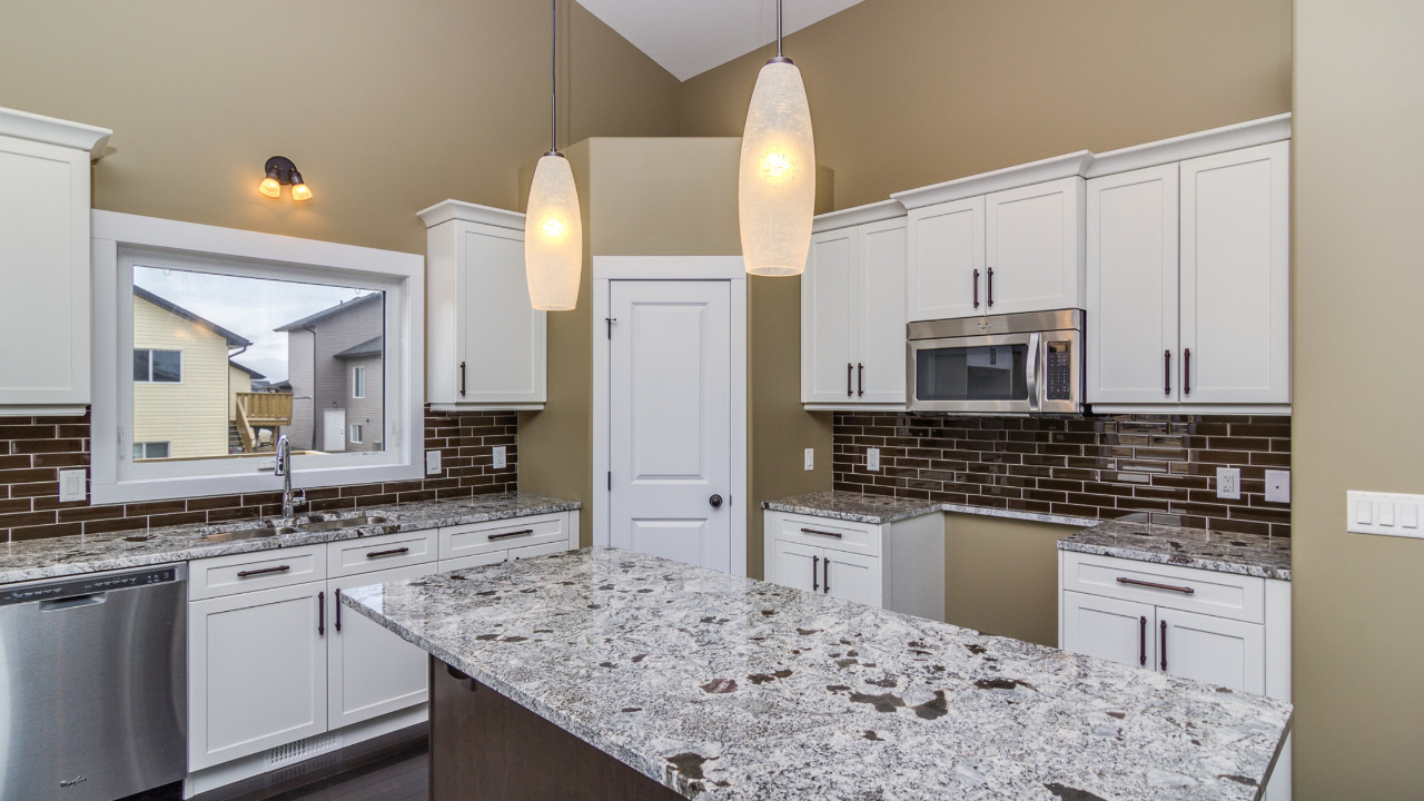 227 Salloum Way. Saskatoon, SK-104