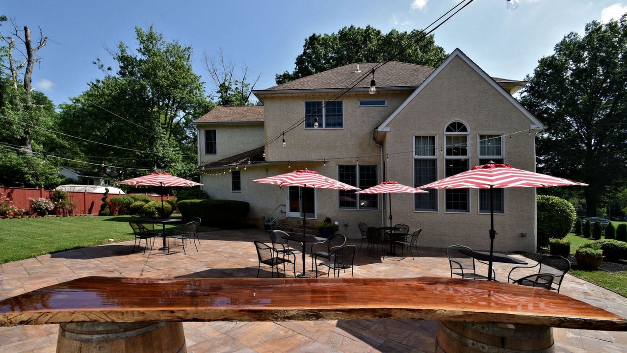 1305 Kirks Ln, Dresher, PA, 19025 Scene 4