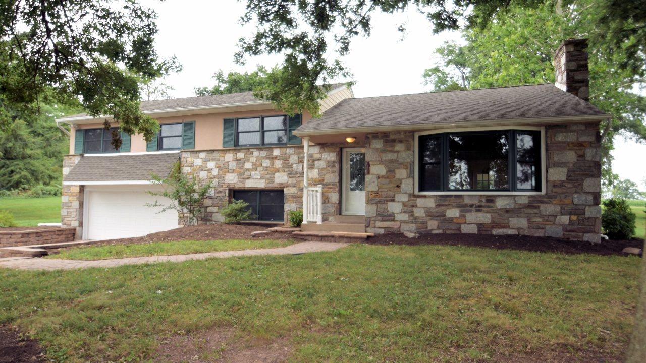 703 Haldeman Rd, Schwenksville, PA, 19473 Scene 1