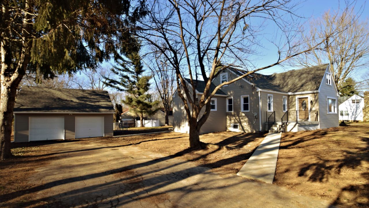 1026 Lindbergh Avenue, Feasterville, PA, 19053 Scene 1