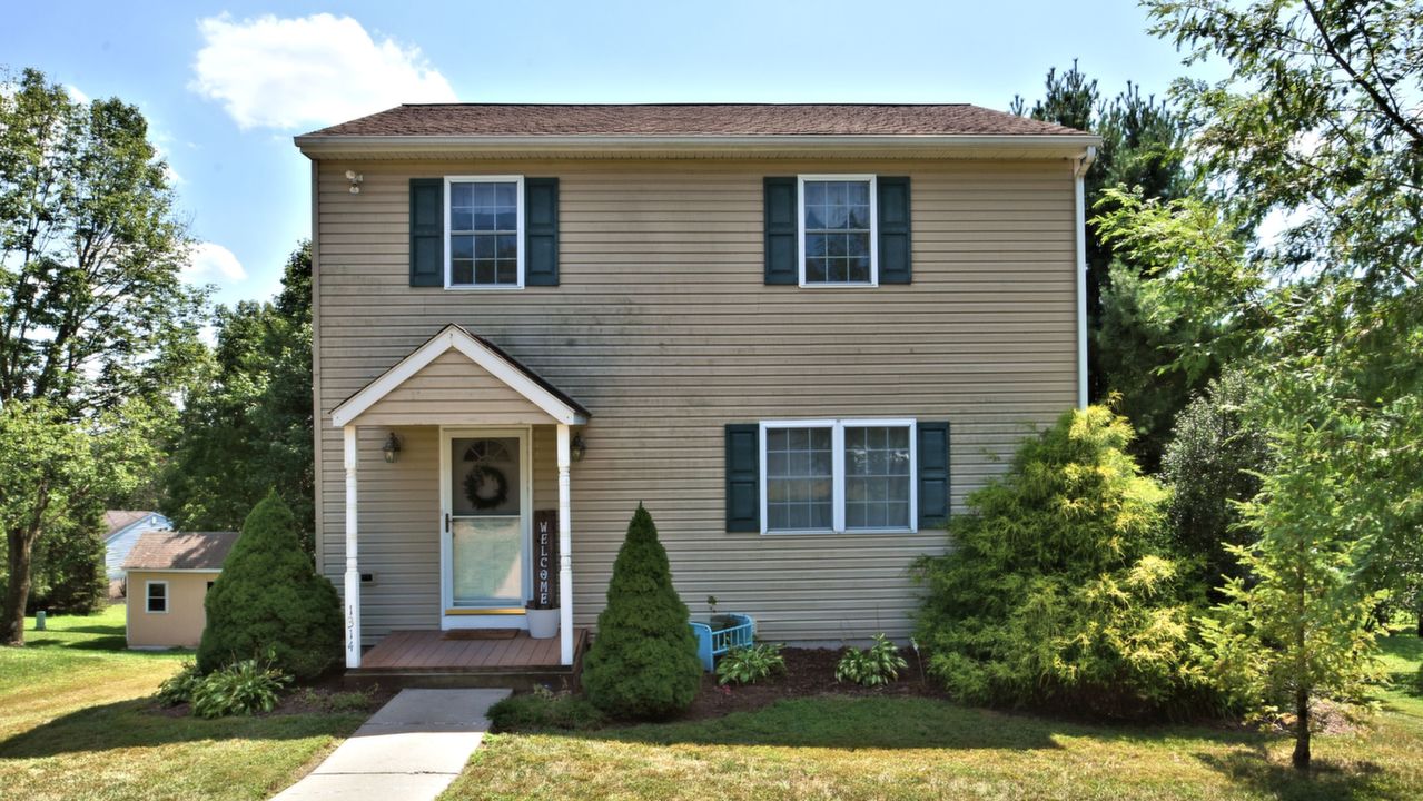 1314 Oakdale Dr, Pottstown, PA, 19464 Scene 1