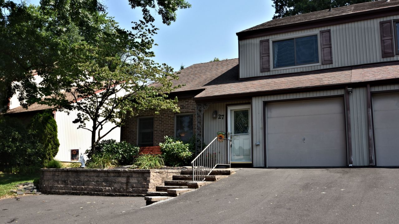 27 Jack Ladder Cir, Horsham, PA, 19044 Scene 1