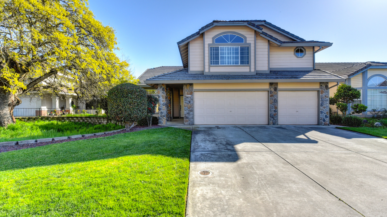 8623 Chamonix Way, Antelope, CA, 95843 Scene 1