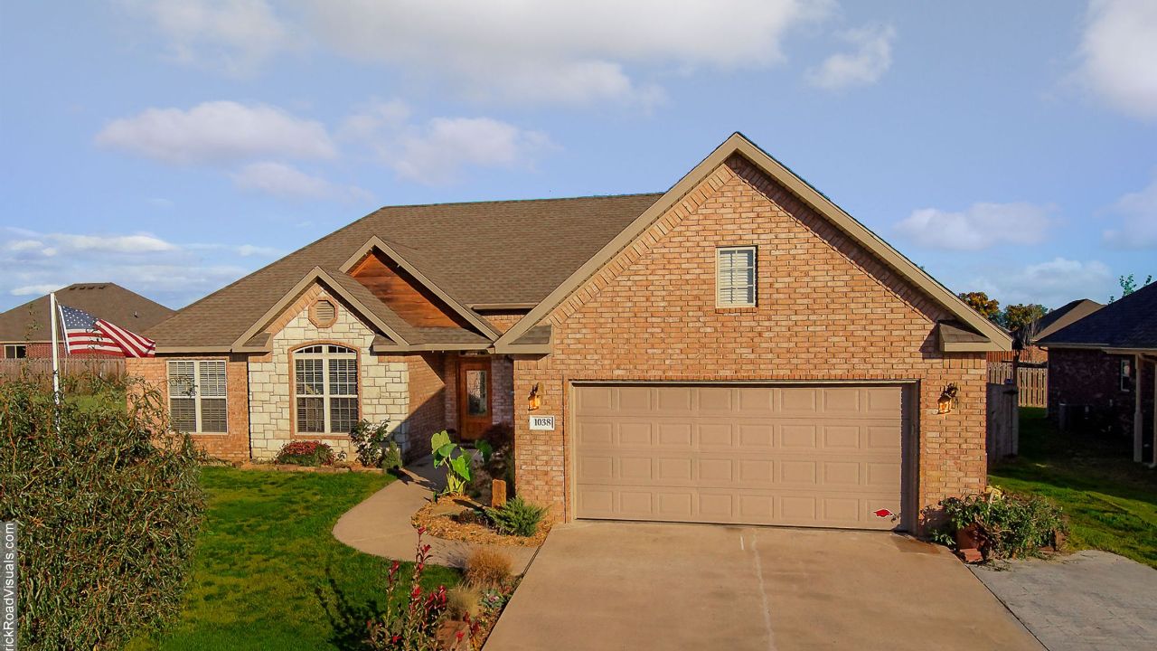 Popular Tarah Knolls subdivision