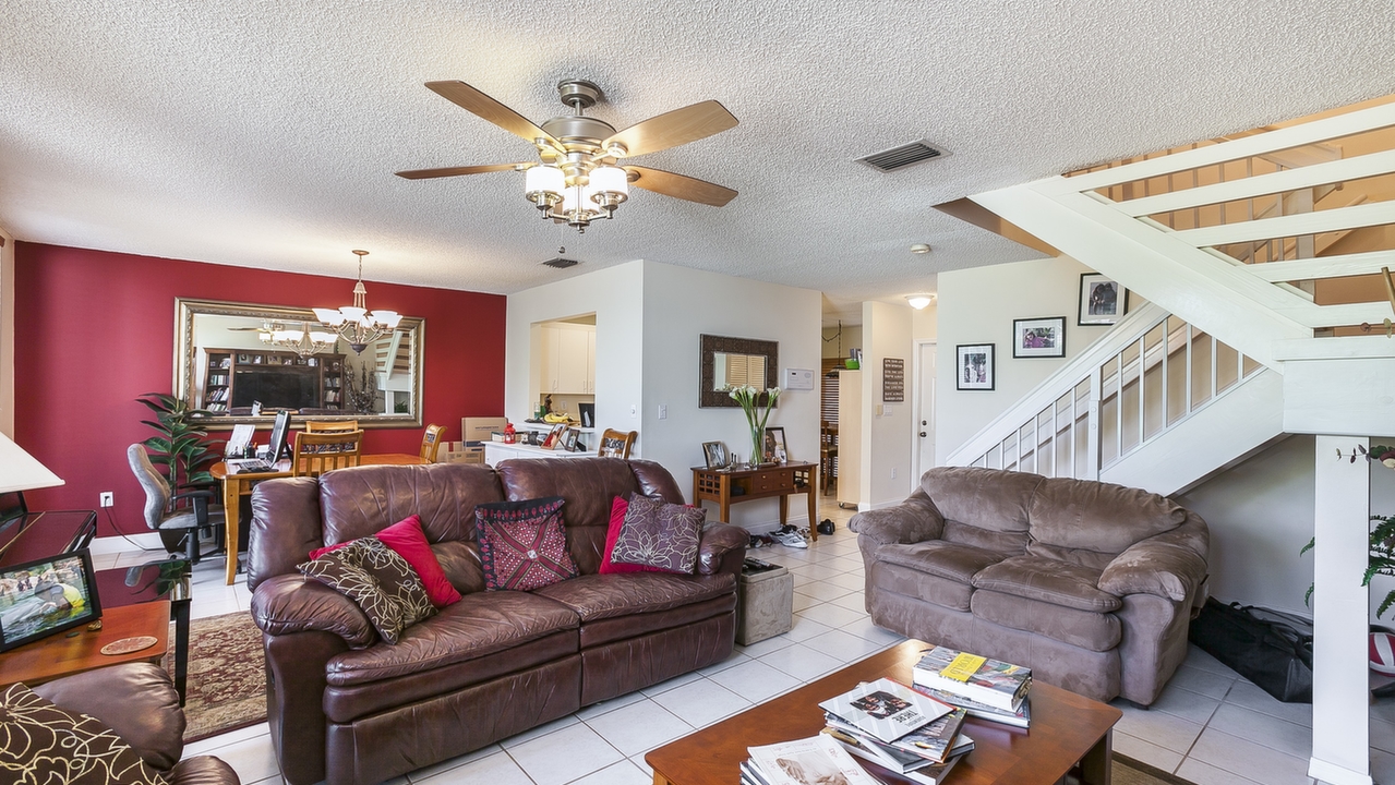 9769-NW-45th-Ln-04