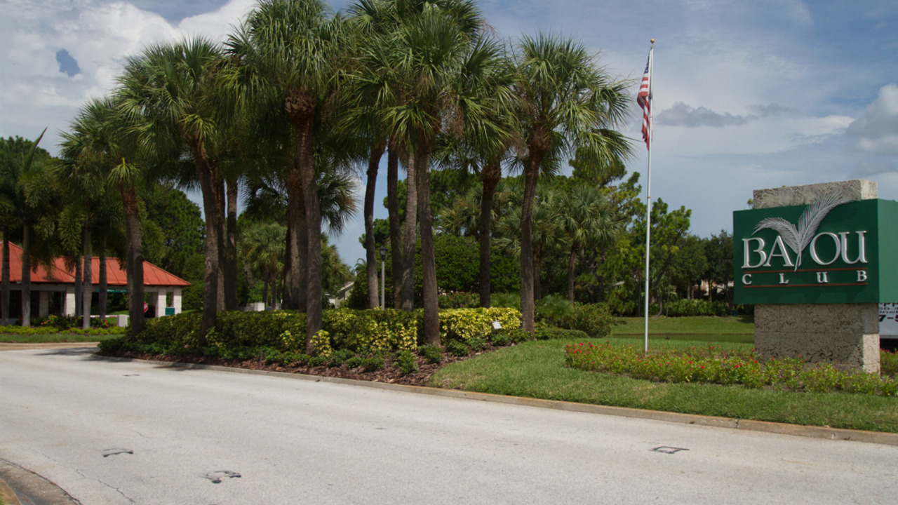 Bayou Club