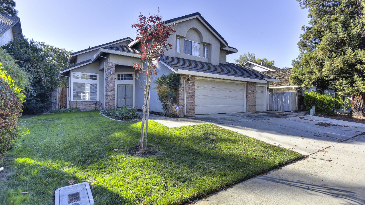 9241 Laguna Springs Way, Elk Grove, CA, 95758 Scene 2