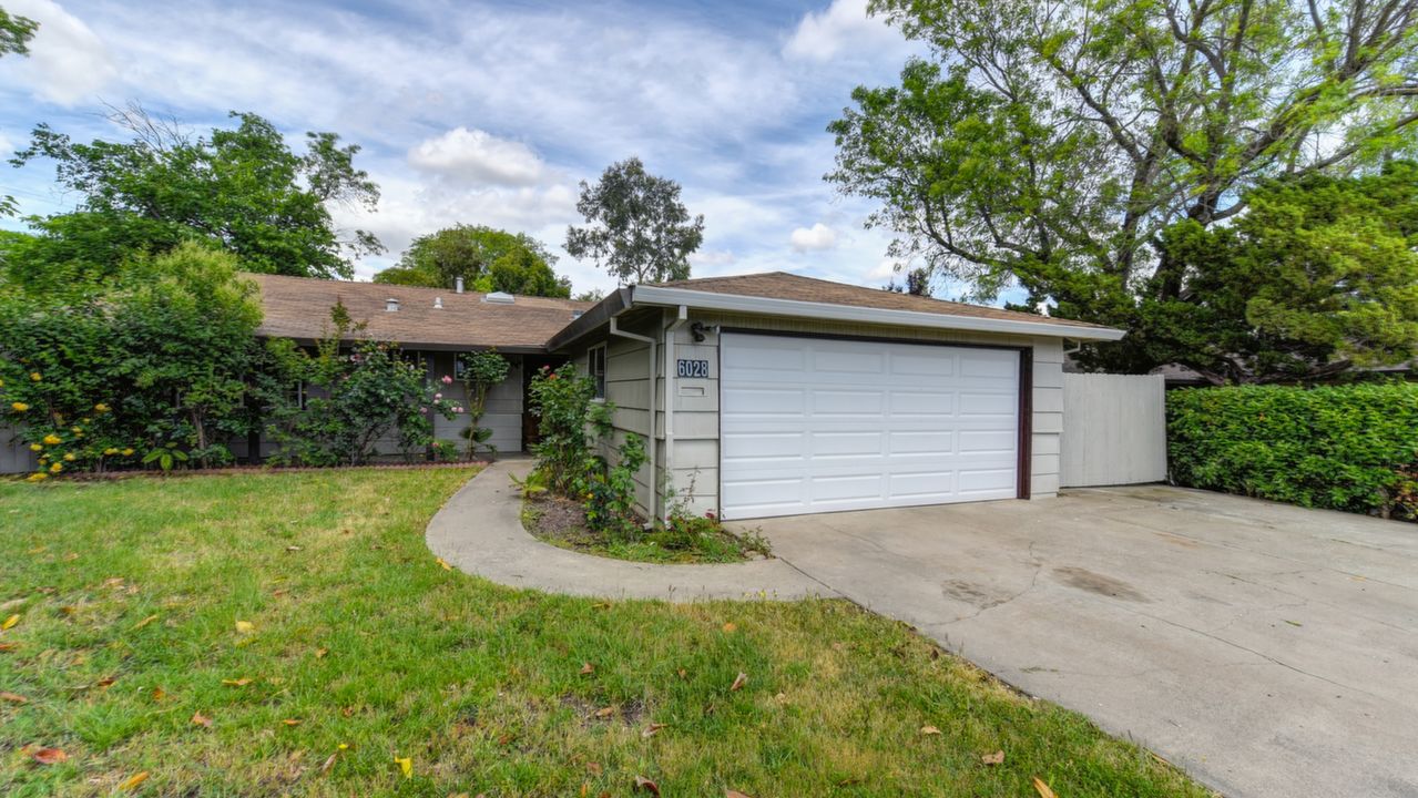 6028 Green Glen Way, Sacramento, CA, 95842 Scene 1