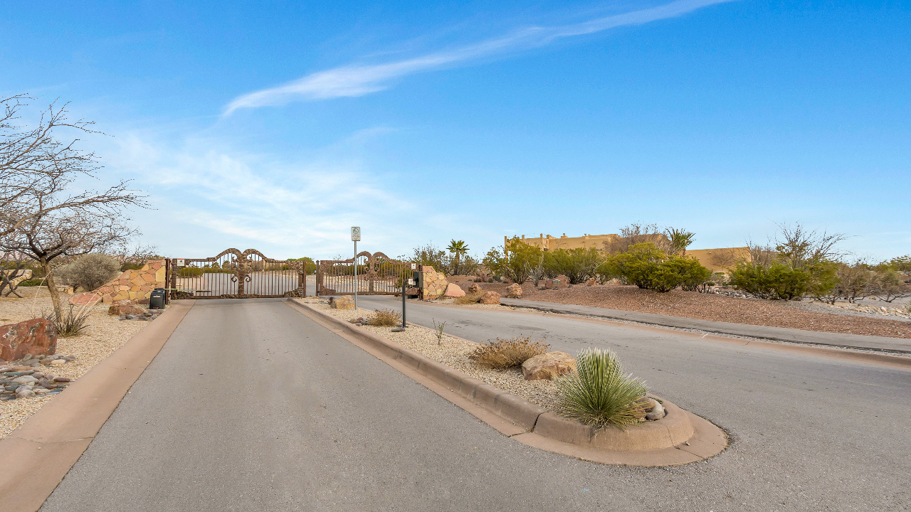 6865 Lazo del Norte, Las Cruces, NM, 88011 Scene 1