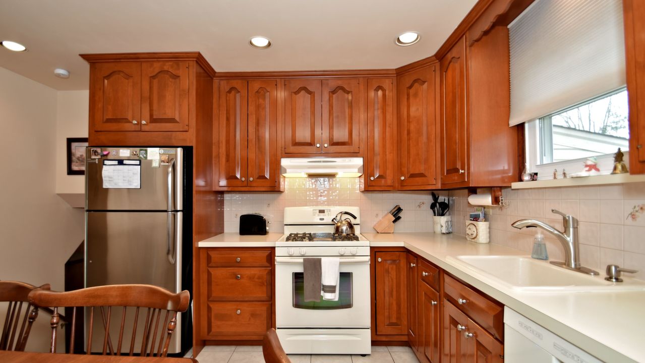 788 Longstreth Rd, Warminster, PA, 18974 Scene 3