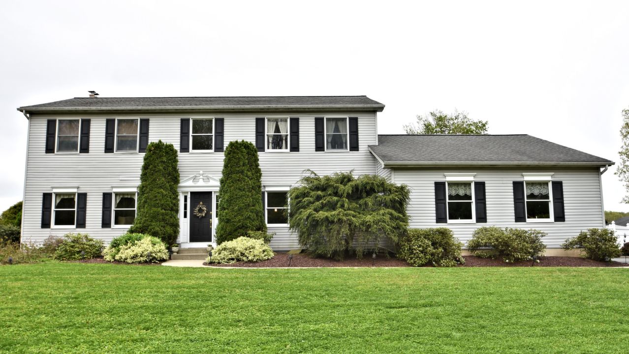 3183 Fennel Rd, Pennsburg, PA, 18073 Scene 1