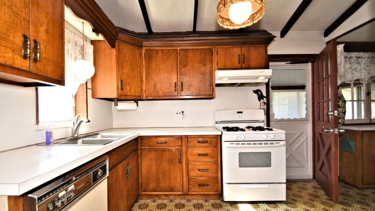 342 W Glenside Ave, Glenside, PA, 19038 Scene 3