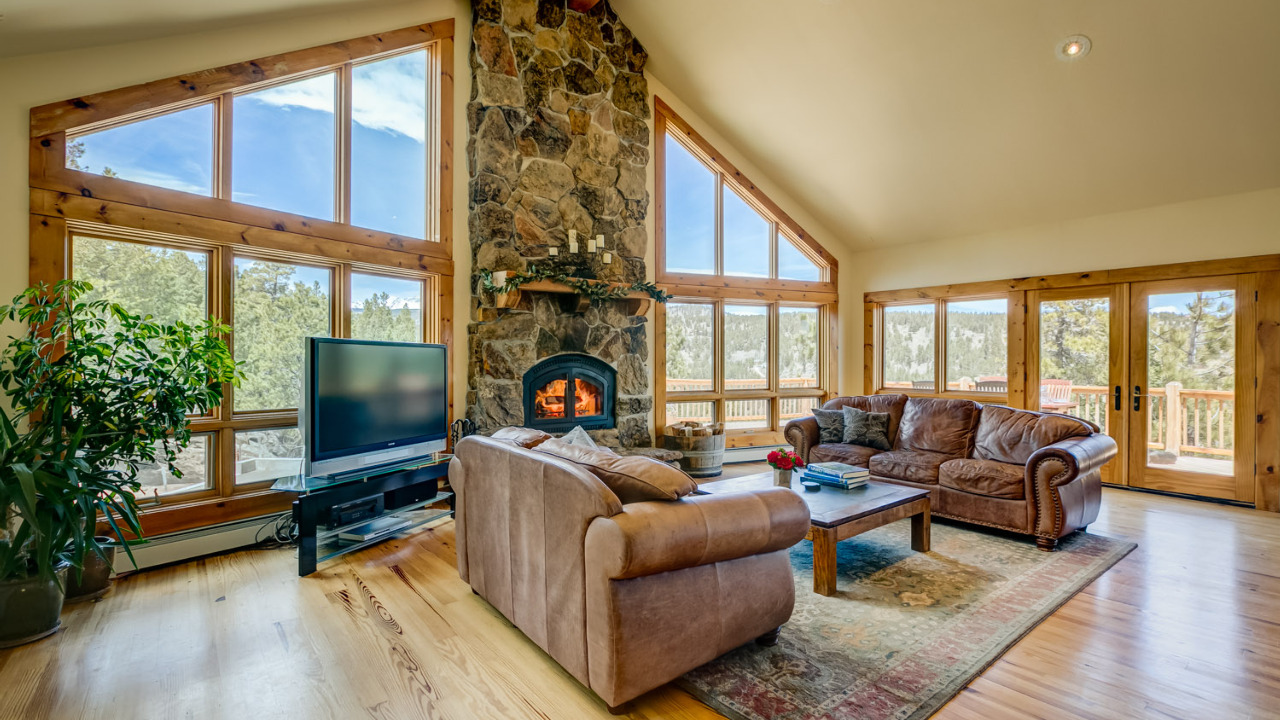 Gorgeous Family Room
