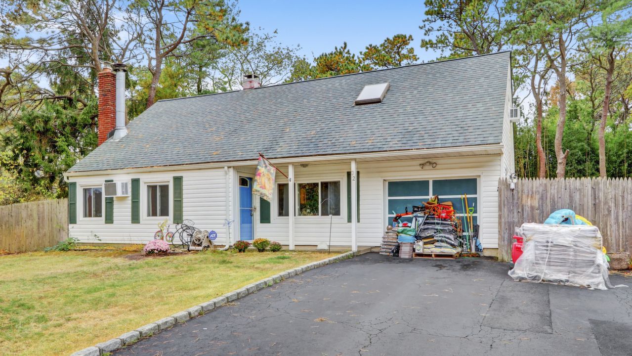 32 Redpine Rd, Medford, NY, 11763 Scene 2