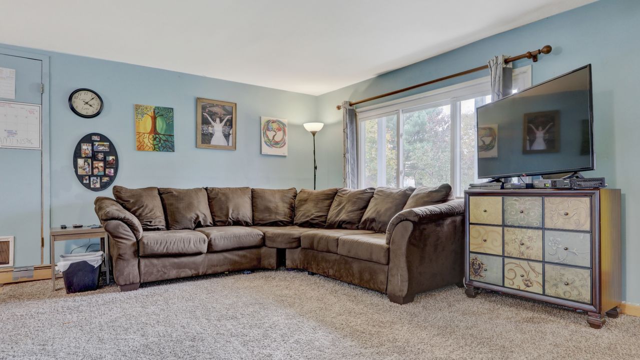 32 Redpine Rd, Medford, NY, 11763 Scene 3