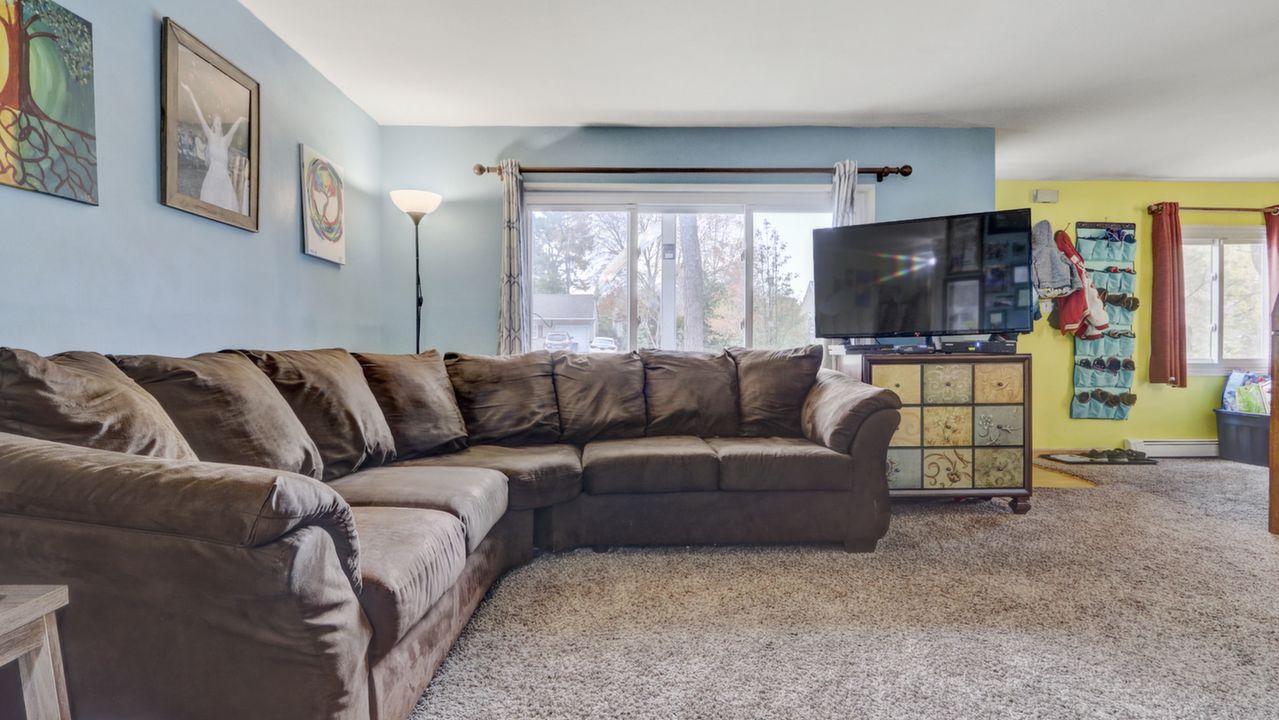 32 Redpine Rd, Medford, NY, 11763 Scene 4