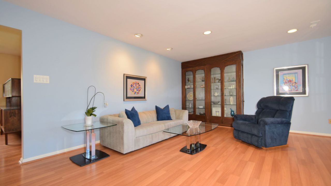 508 Beacon Hill Ln, Plymouth Meeting, PA, 19426 Scene 2