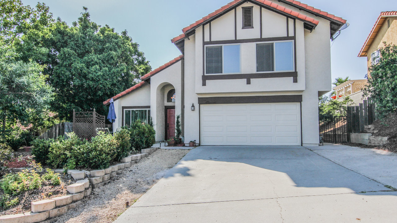 13266 Entreken Ave., San Diego, CA, 92129 Scene 2