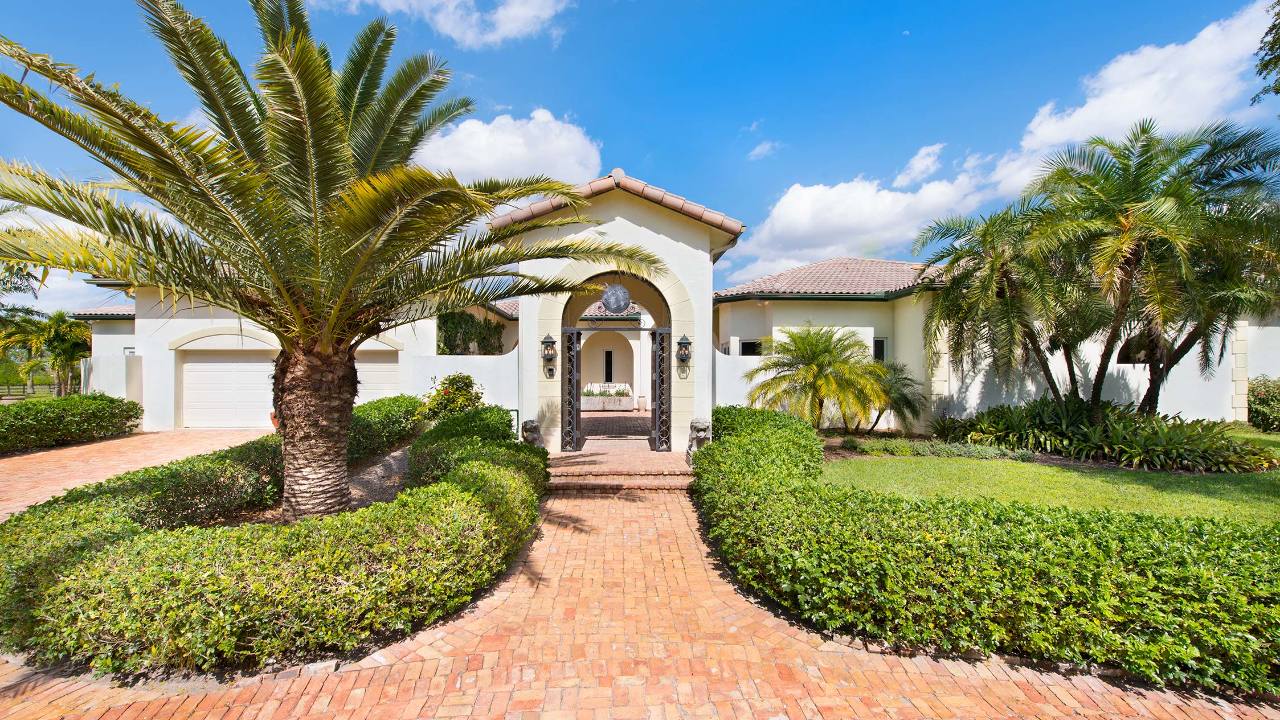 13075-57th-Place-South-03