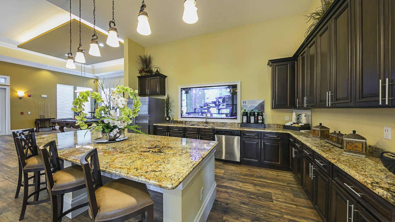 Clubhouse Kitchen