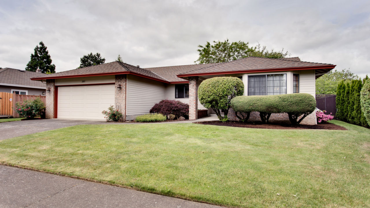 2851 NE Hood Ave, Gresham, OR, 97030 Scene 4