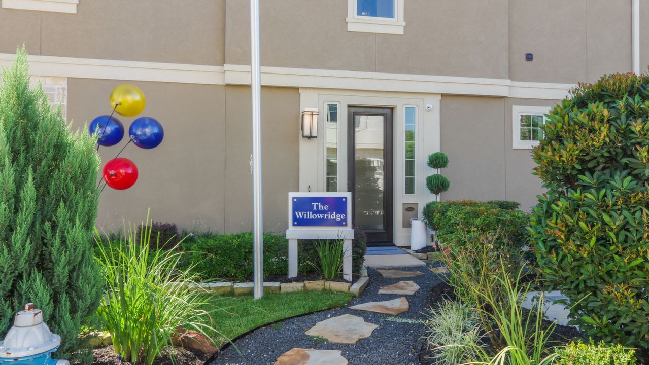 1311EdwinstoweTrl_002