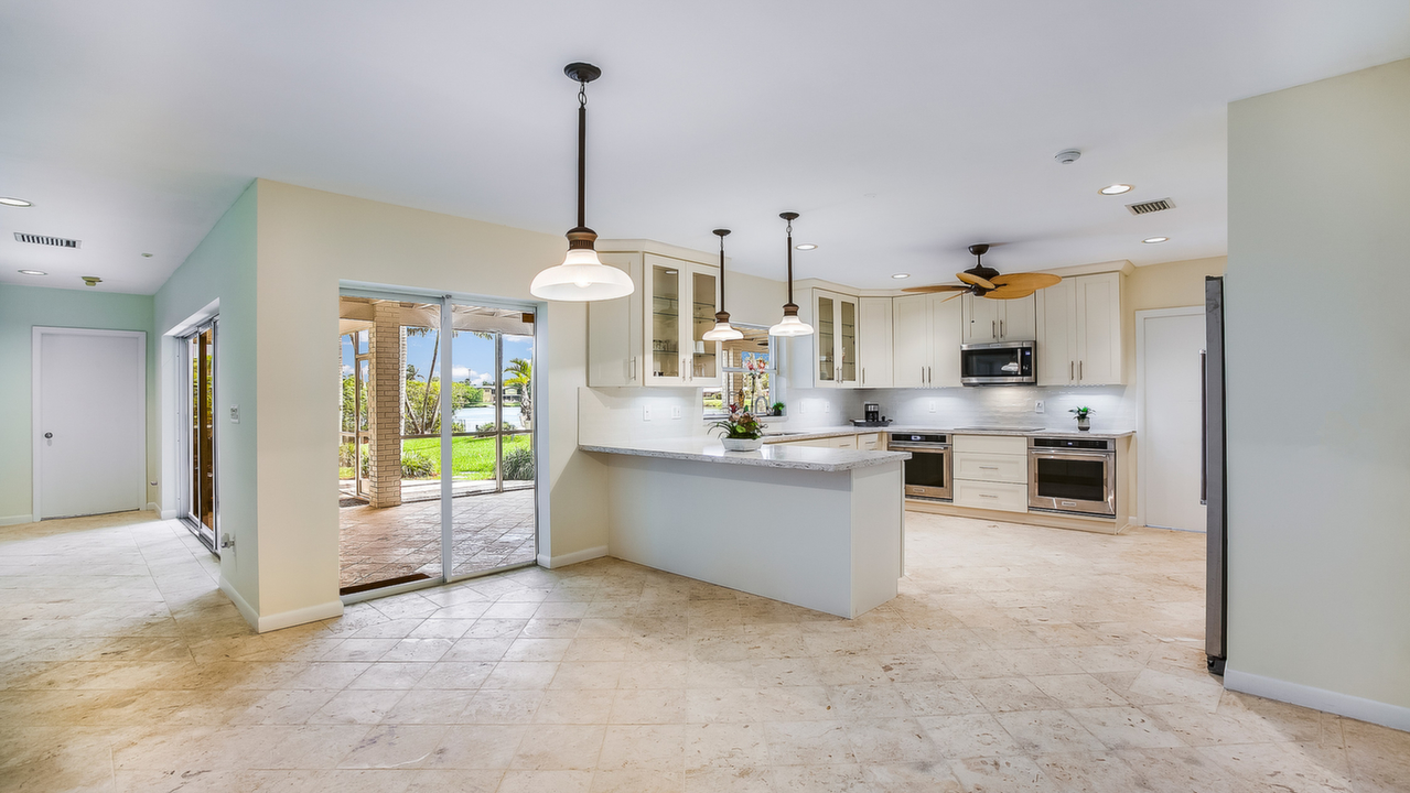 7141-SW-139th-St-09