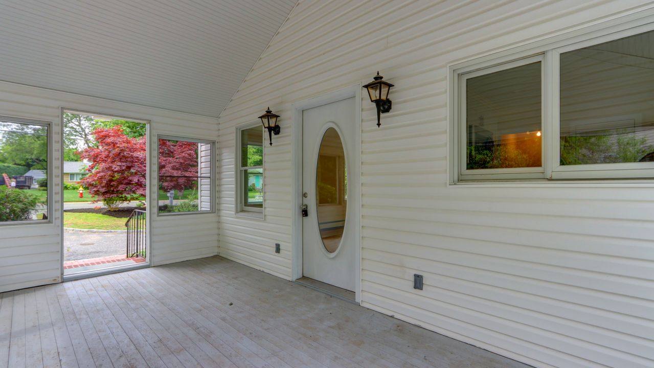 Enclosed Front Porch