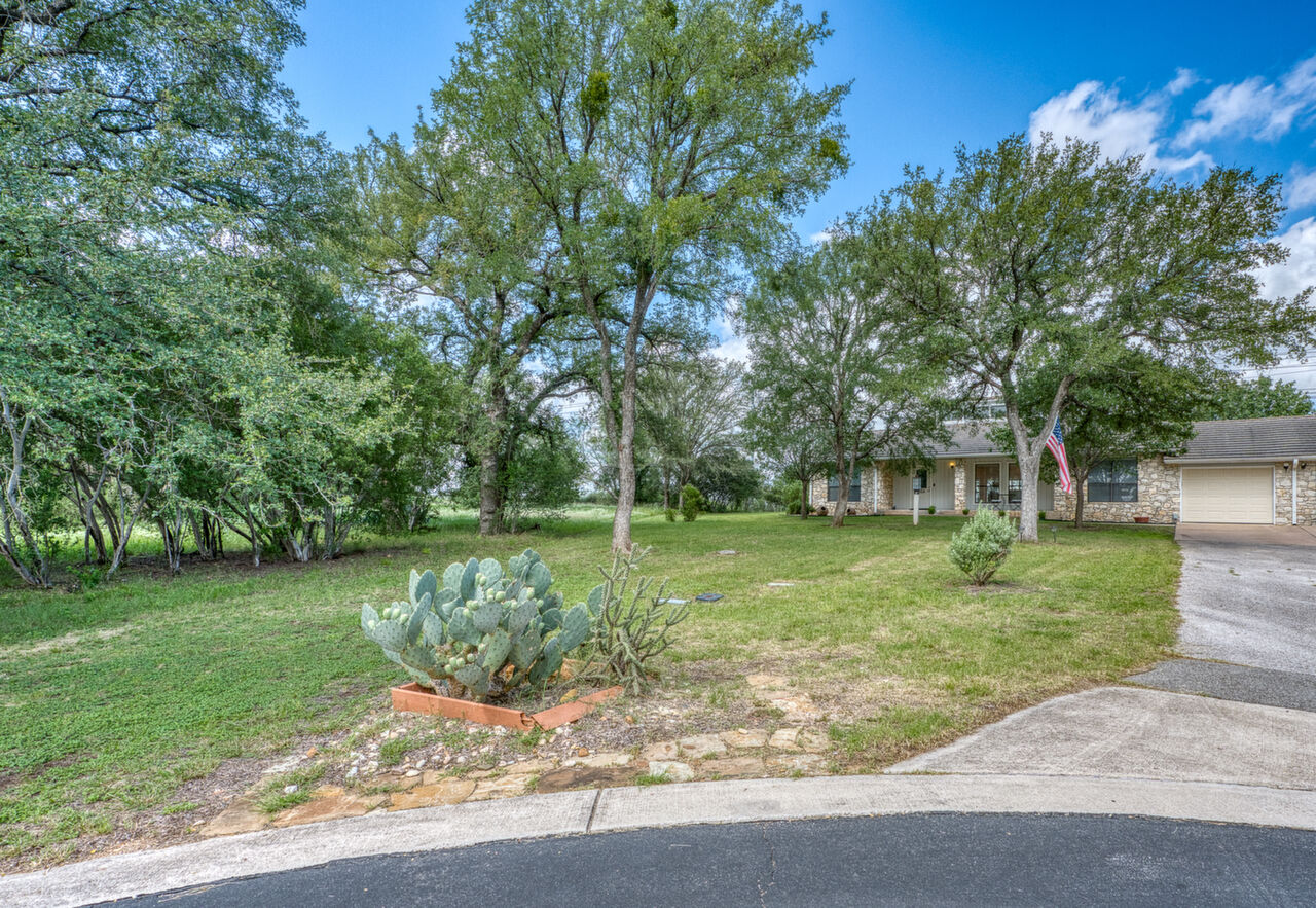 210-B Tee Off, Horseshoe Bay, TX, 78657 Scene 1