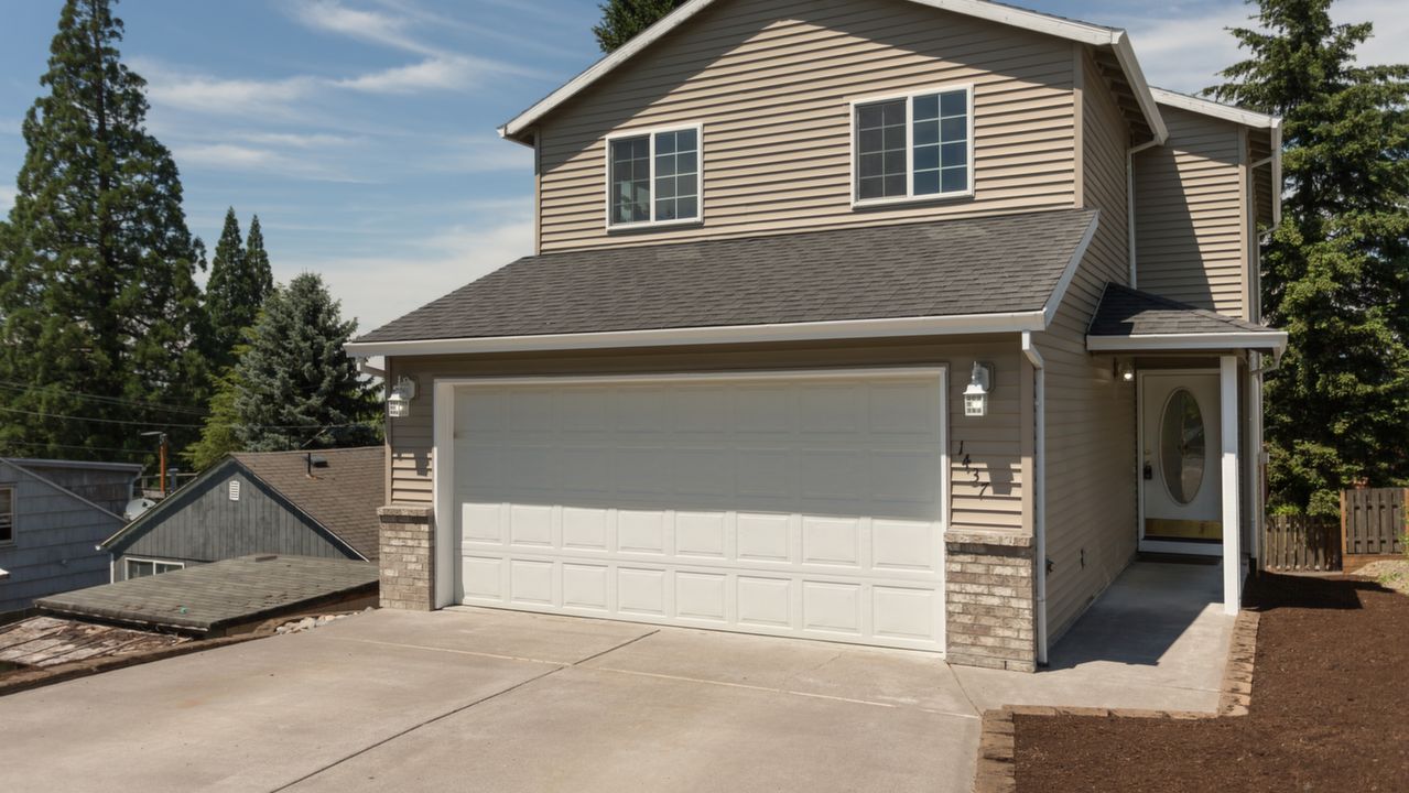 1437 SW Binford Lake Pkwy, Gresham, OR, 97080 Scene 1