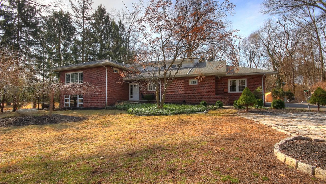 Custom Built All Brick Split