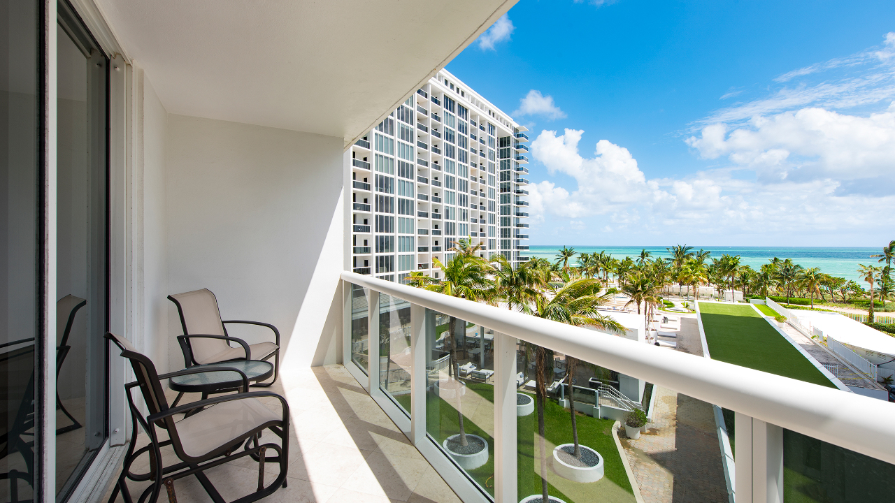 Harbour-House-#421-04