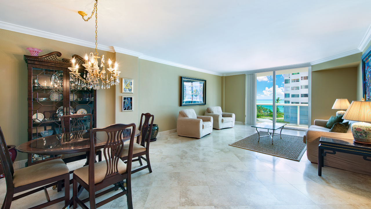 Harbour-House-#421-02