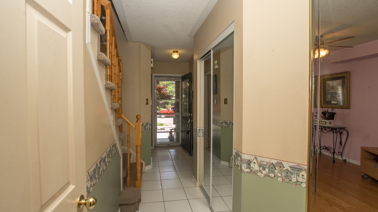 48 Sheardown Trail, Bolton, ON, L7E 2B6 Scene 4